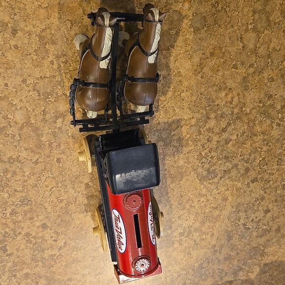 ERTL True Value Hardware Advertisement 1990 Horse Wagon Coin Bank Die-Cast Metal - Picture 11 of 16